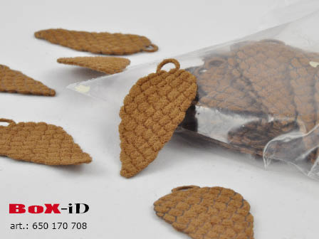 Pine cone :  brown 65 mm (50pcs)